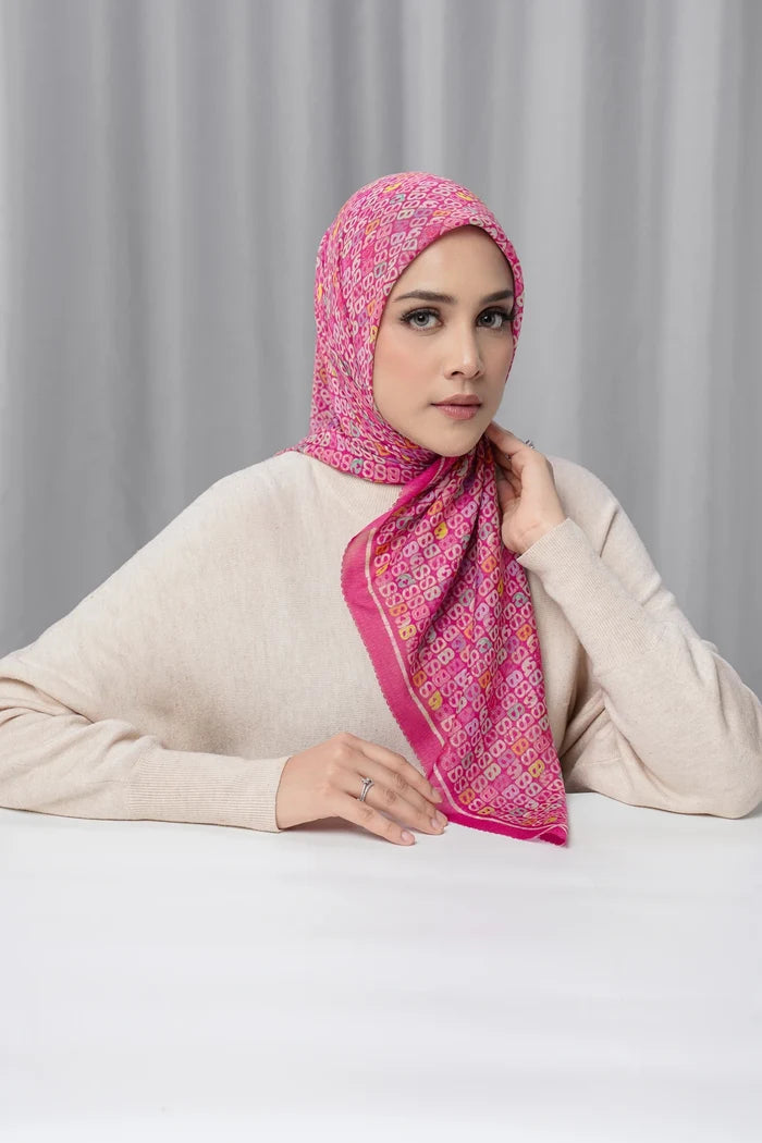 Nagita Square - Fuchsia Rose