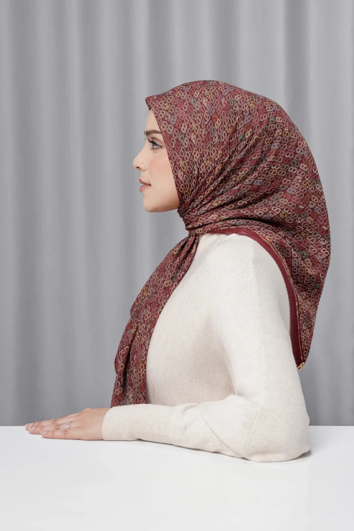 Nagita Square - Pomegranate