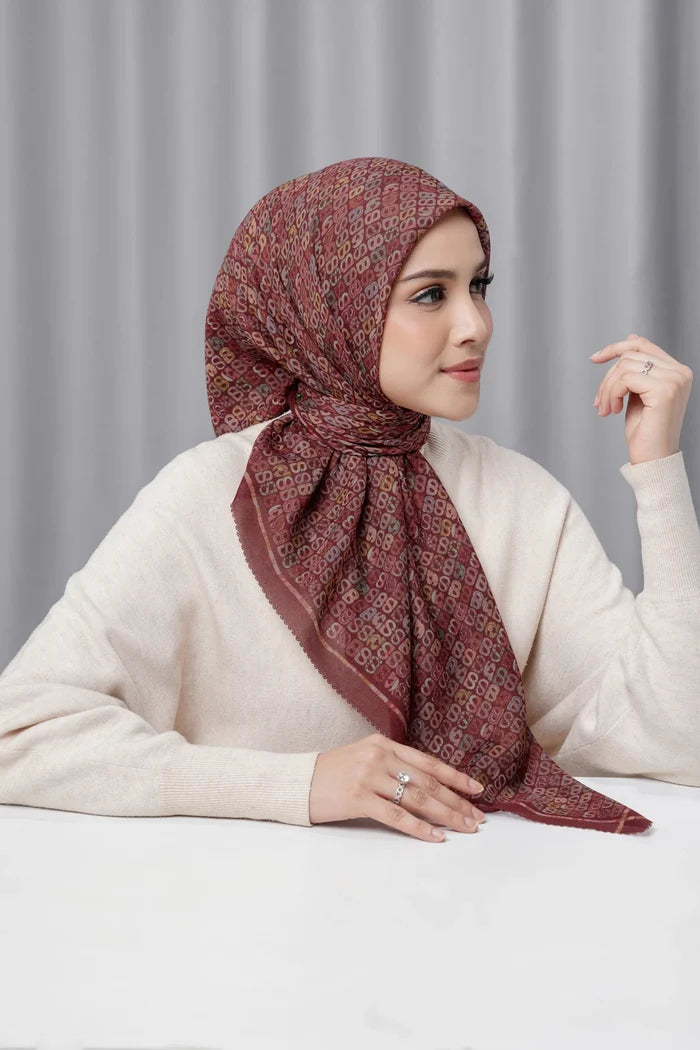 Nagita Square - Pomegranate
