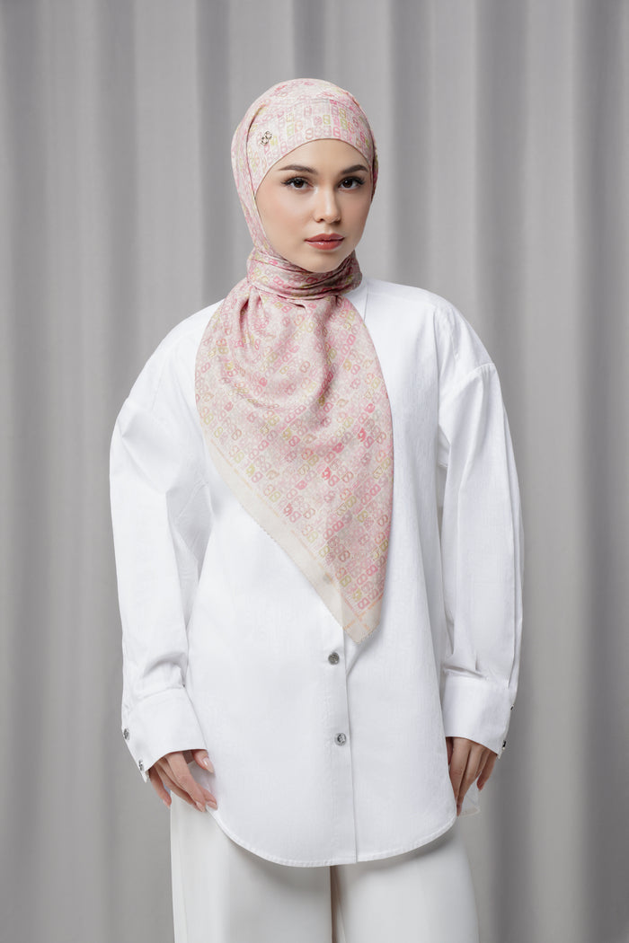 Nagita Tie Back Square - Vanilla