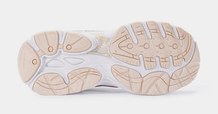 Omni 9 Grade School Running Shoes (Gold)