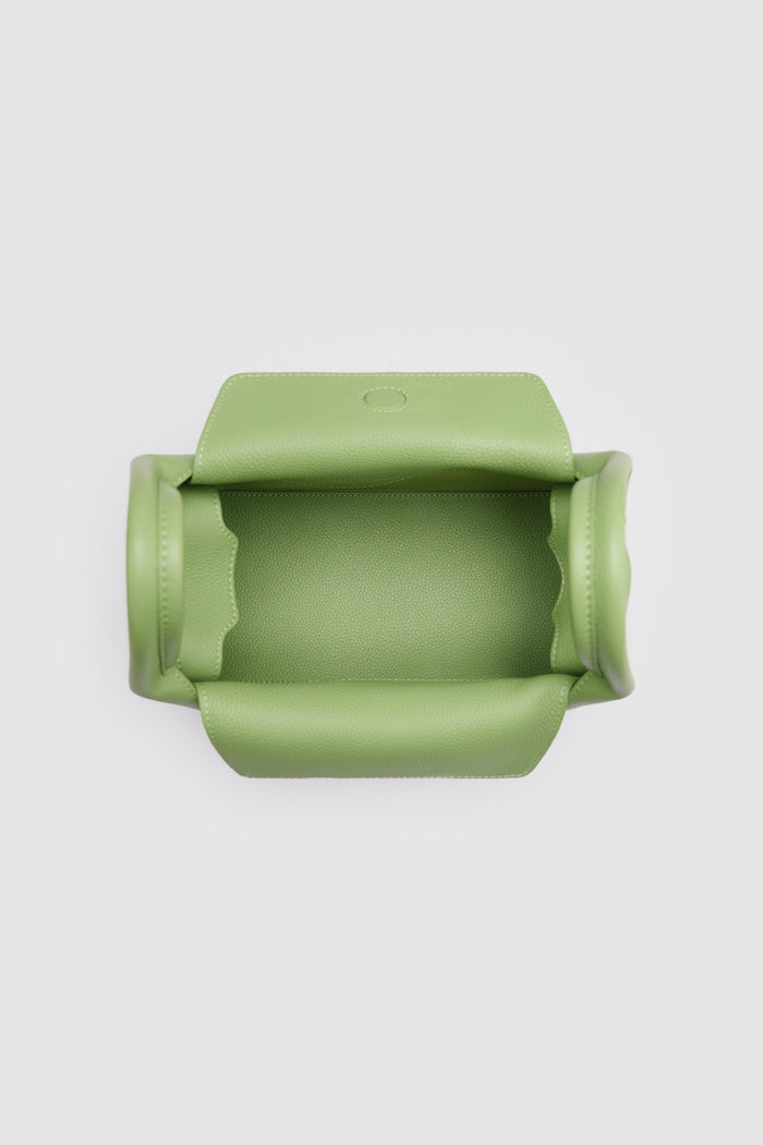 origa flex shoulder bag in moss by buttonscarves interior