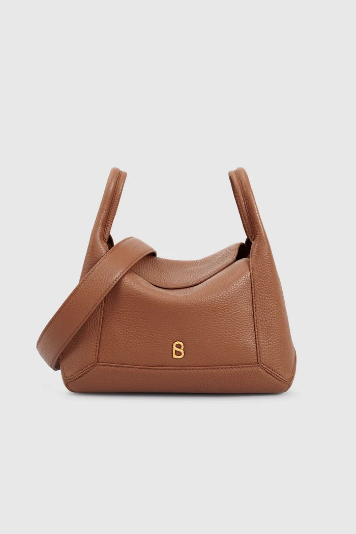 origa flex shoulder bag medium in caramel by buttonscarves