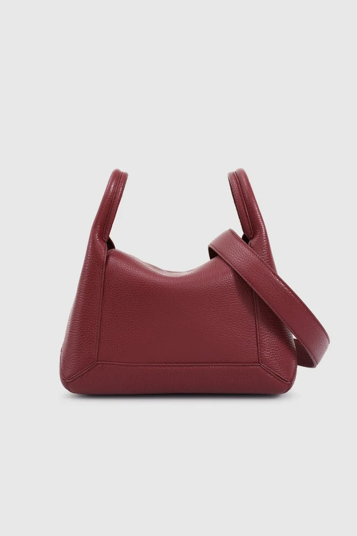 origa flex shoulder bag medium in cranberry by buttonscarves back view