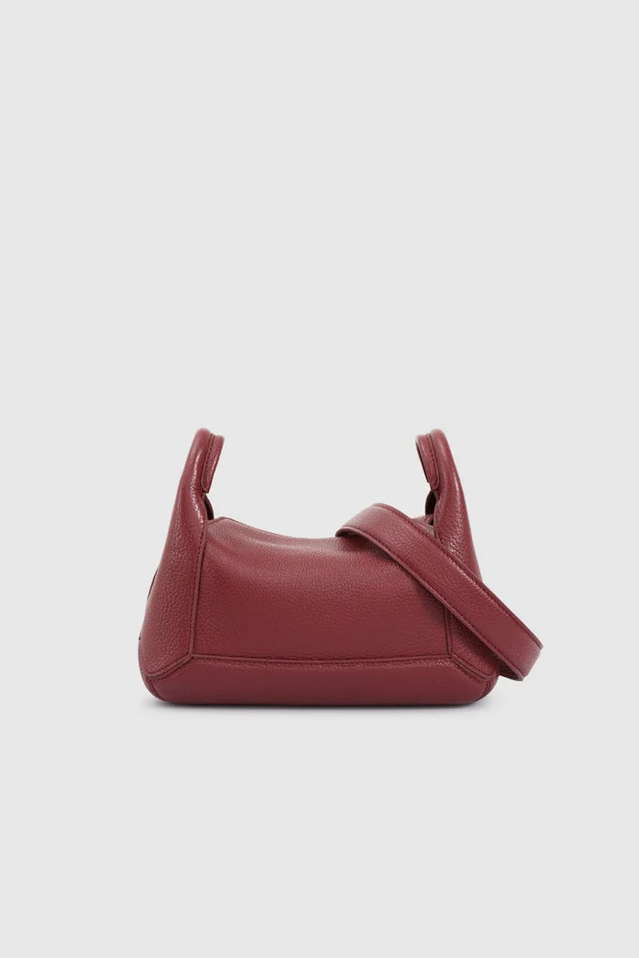 origa flex shoulder bag small in cranberry by buttonscarves back view