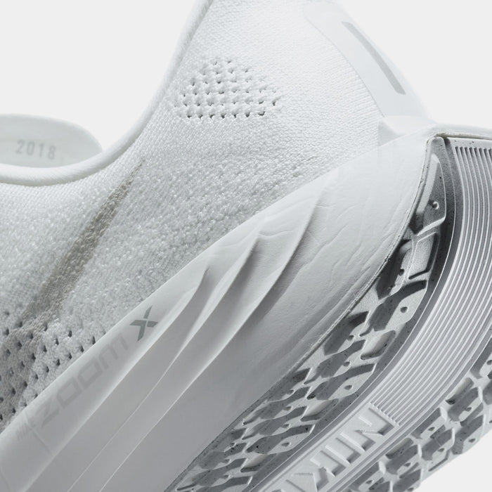 Pegasus Plus Mens Running Shoes (White/Wolf Grey/Pure Platinum)