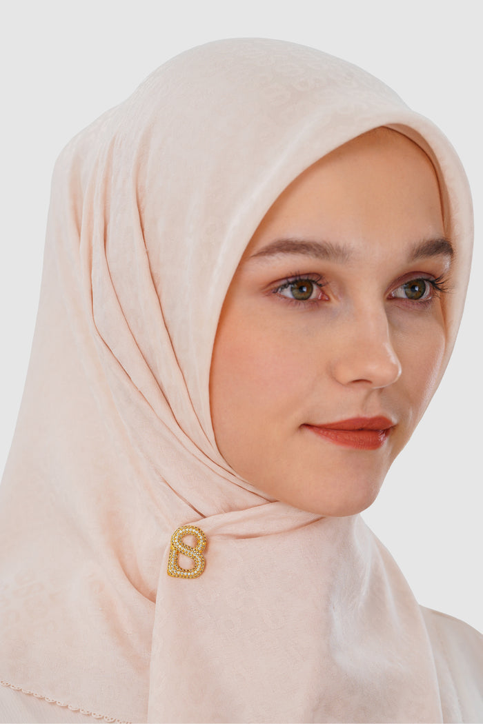 Petite Claire Brooch - Gold