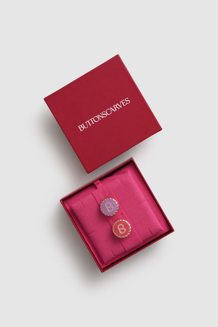 round pin brooch package in red purple