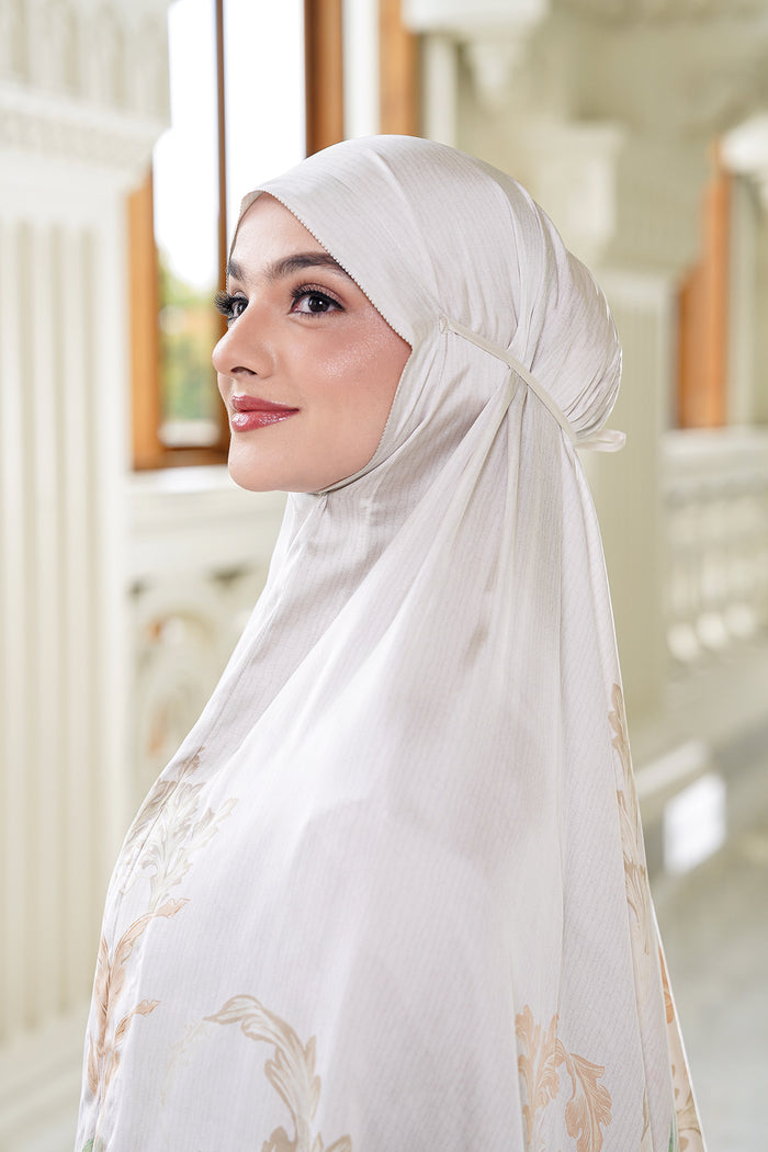 Royale - Grandeur Prayer Robe - Alabaster
