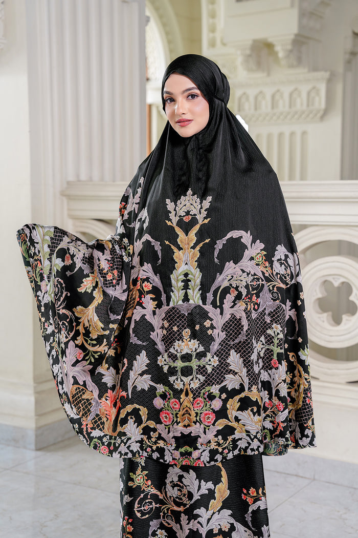 Royale - Grandeur Prayer Robe - Onyx