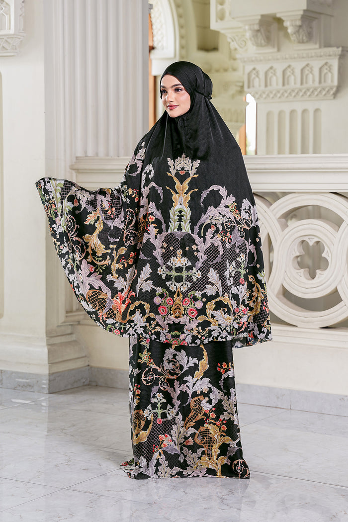Royale - Grandeur Prayer Robe - Onyx