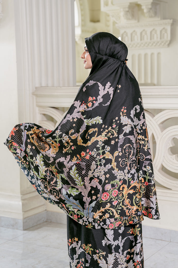 Royale - Grandeur Prayer Robe - Onyx