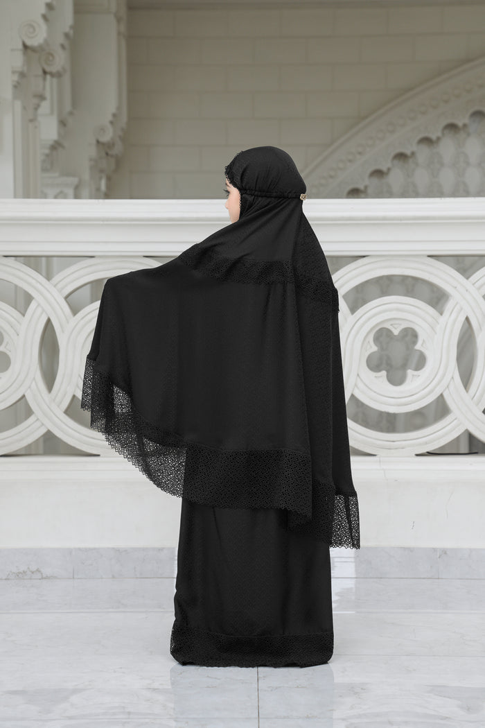 safa kids prayer robe in black by buttonscarves back view