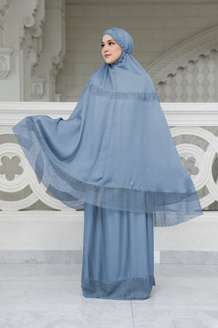 safa prayer robe in blue by buttonscarves