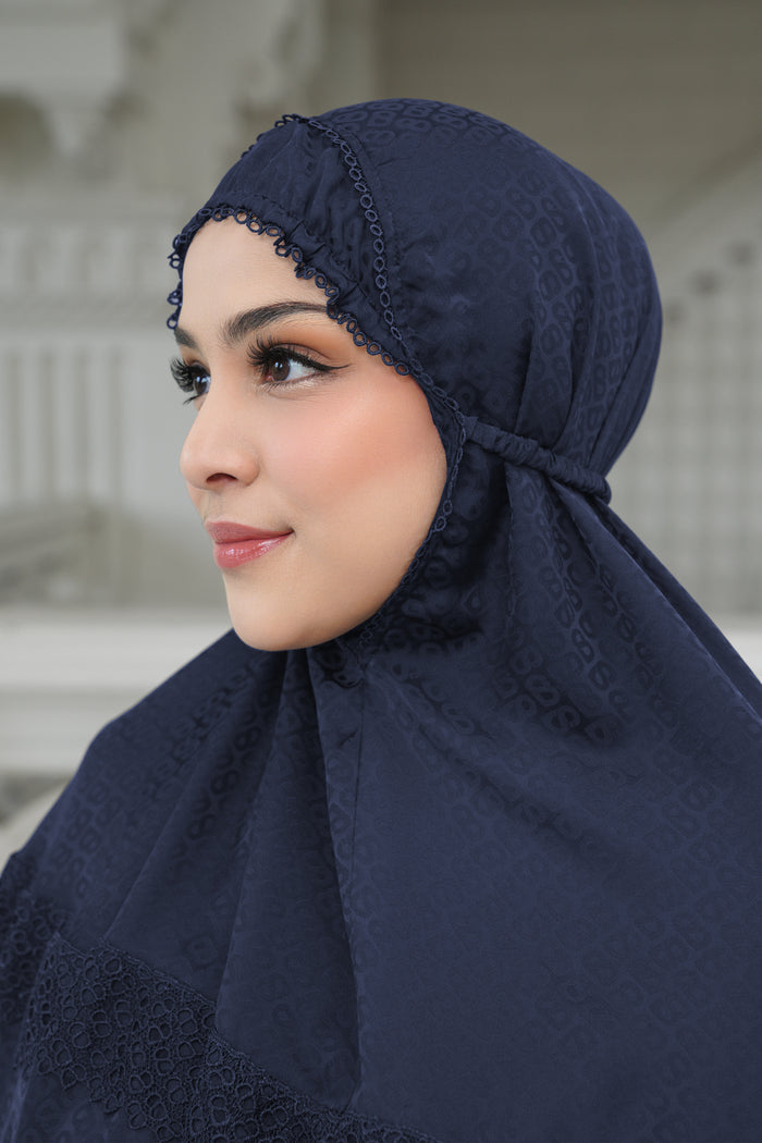 safa prayer robe in navy by buttonscarves detail