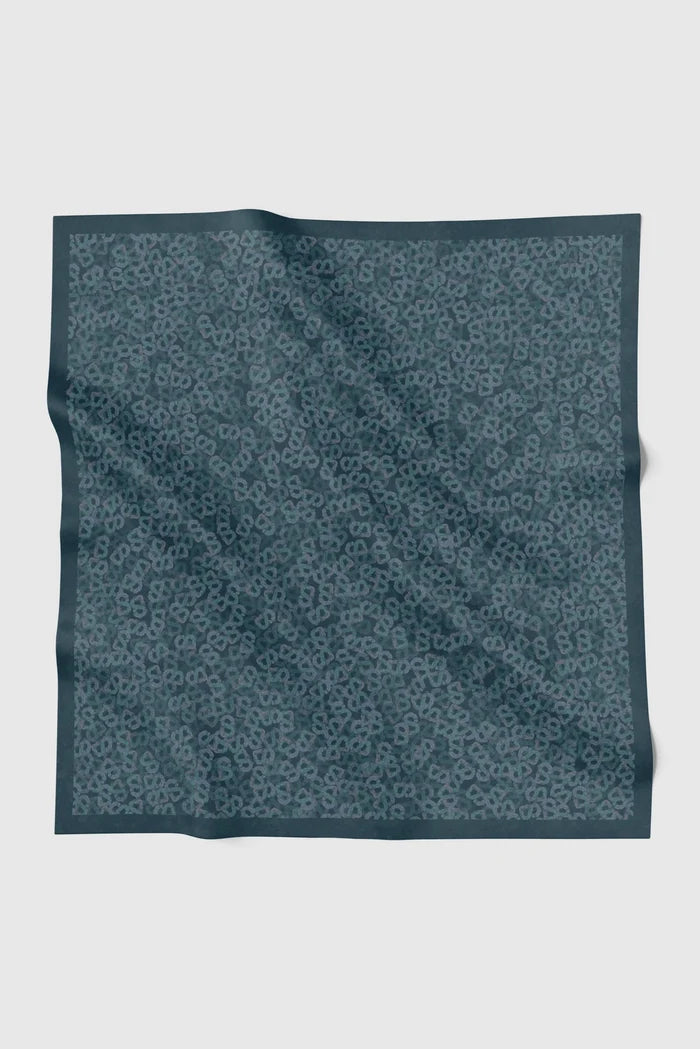 samla de fleur in blueberry by buttonscarves