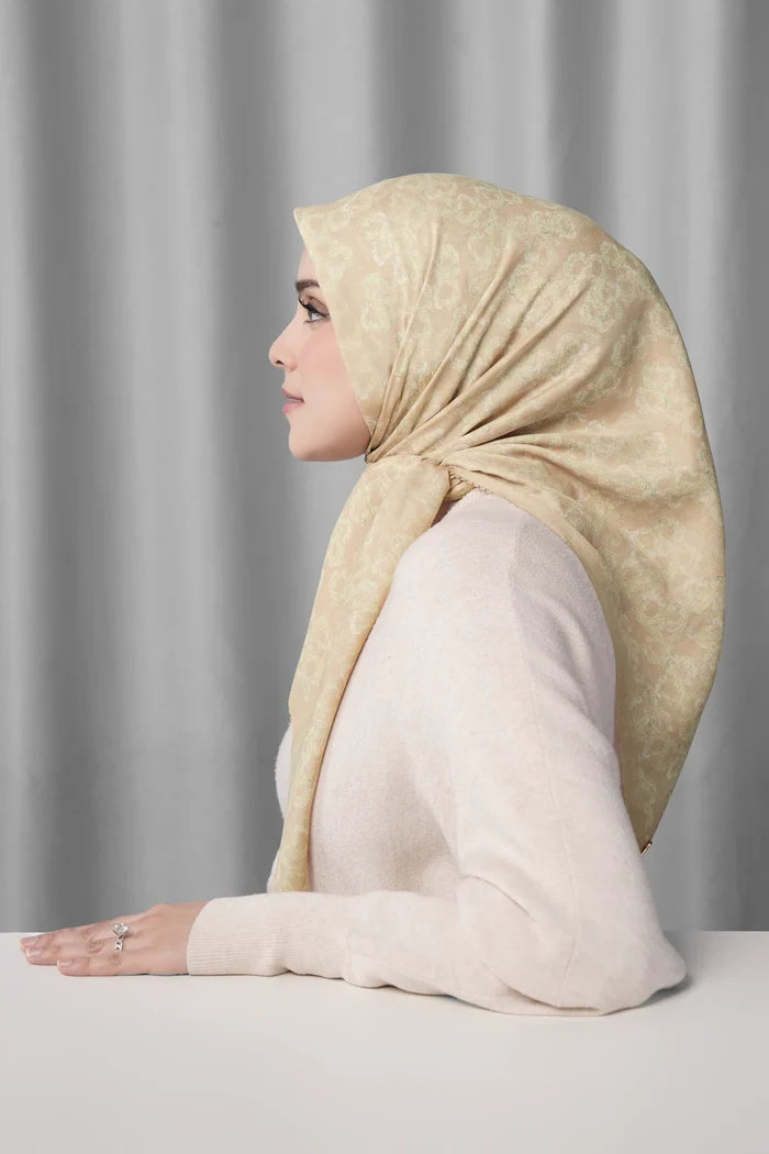 samla de fleur in sand by buttonscarves view side