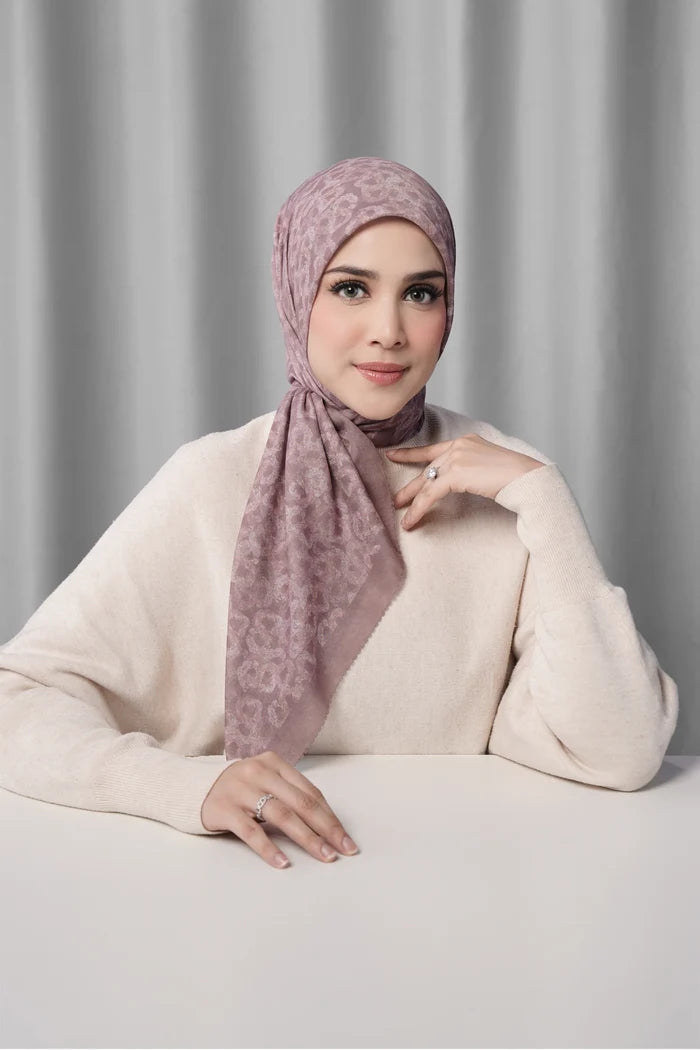 samla de fleur scarf in twilight mauve by buttonscarves