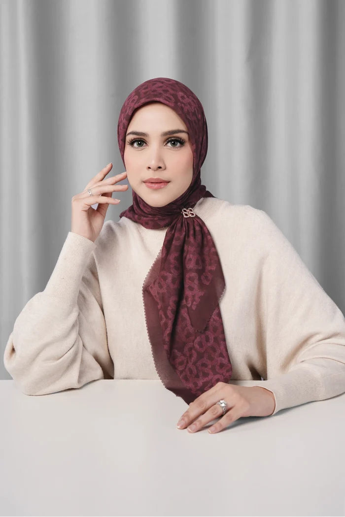 samla de fleur scarf in vineyard by buttonscarves