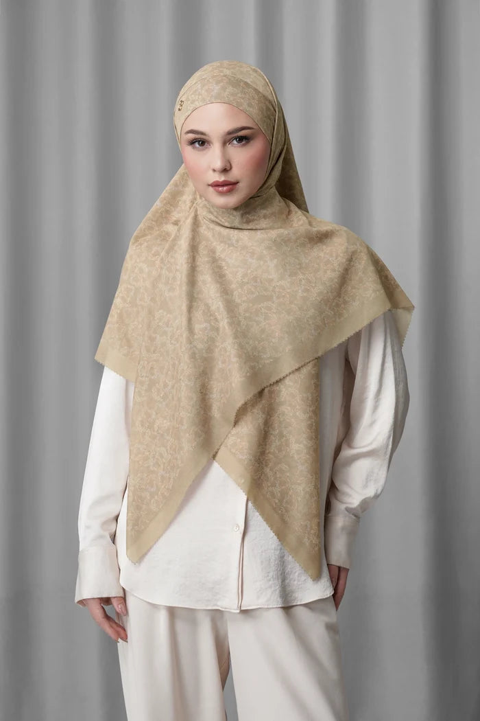samla de fleur tie back square scarf in amphora by buttonscarves