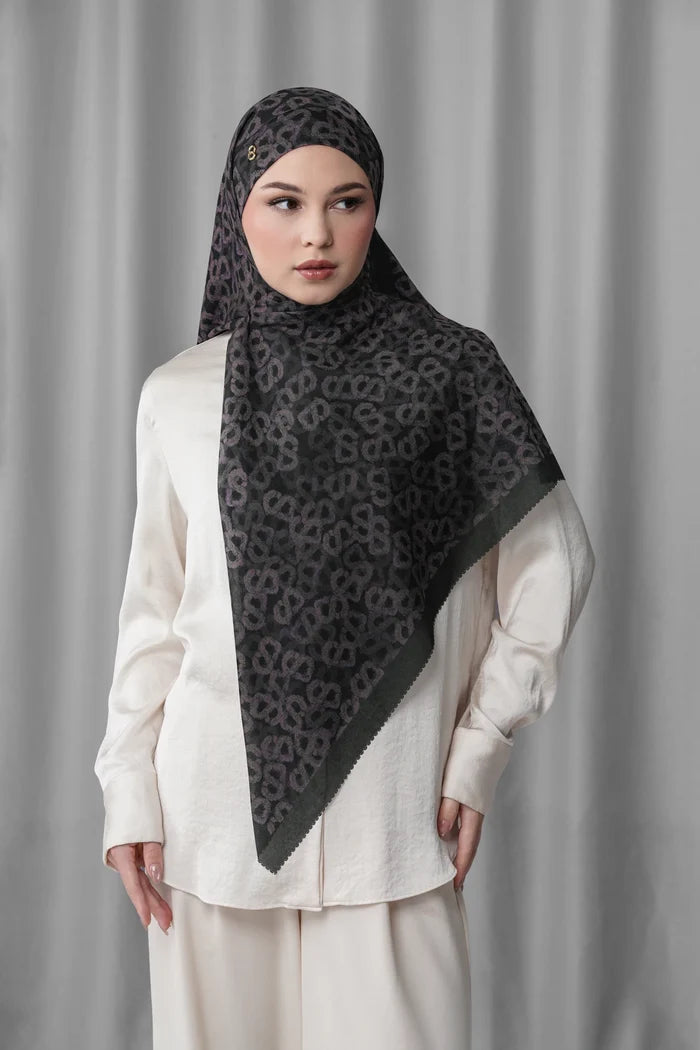 samla de fleur tie back square scarf in black by buttonscarves style look