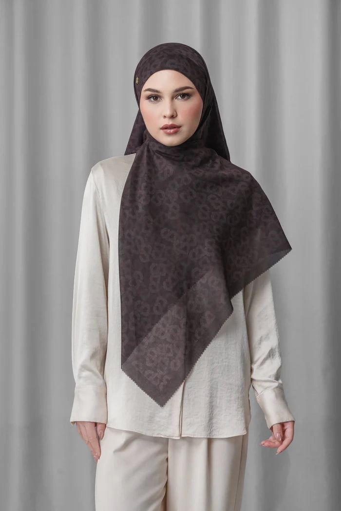 samla de fleur tie back square scarf in ganache by buttonscarves style look
