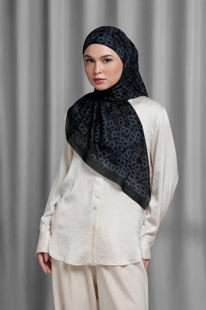 samla de fleur tie back square scarf in moonless night by buttonscarves