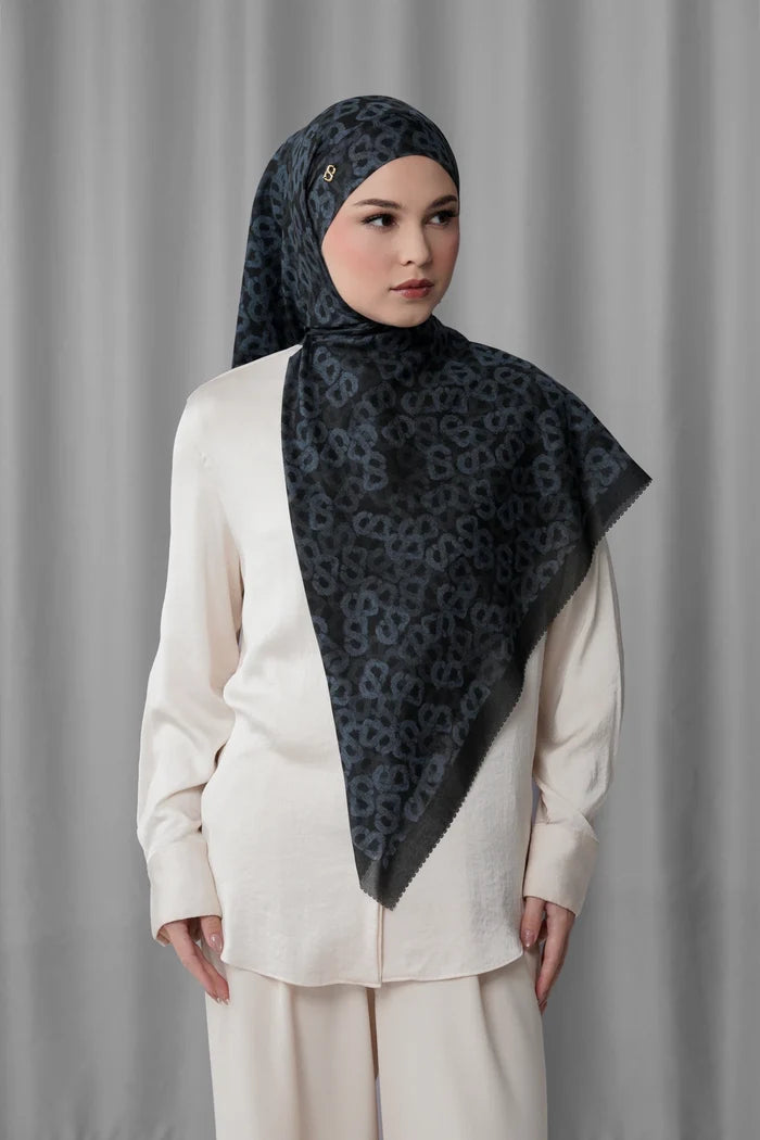 samla de fleur tie back square scarf in moonless night by buttonscarves