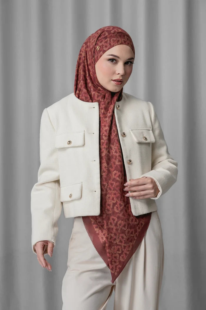 samla de fleur tie back square scarf in red mahogany by buttonscarves style look