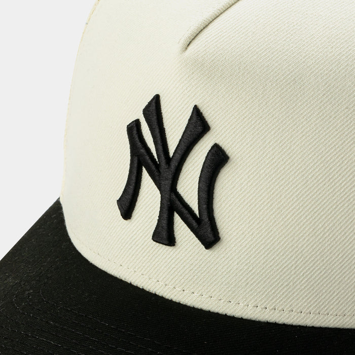 Shoe Palace Exclusive New York Yankees 950AF Snapback Mens Hat (Chrome/Black)