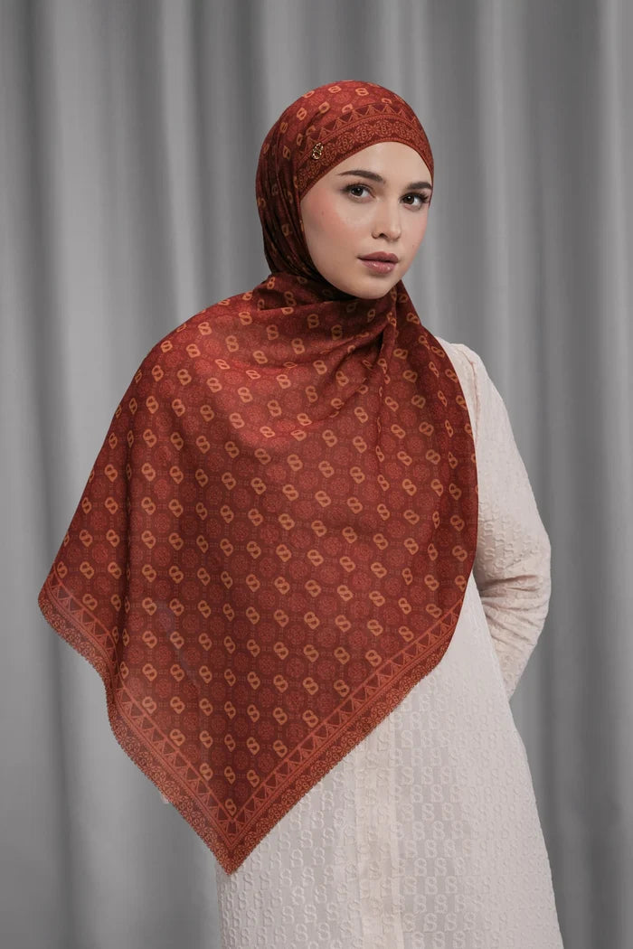 songket tie back shawk in lychee by buttonscarves