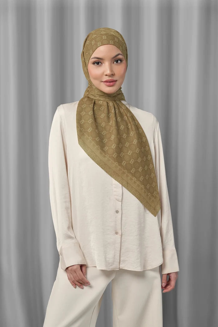 songket tie back square peanut by buttonscarves styled outfit