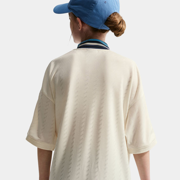 Sportwear Clean Grade School Jersey (Soft Pearl/Midnight Navy/University Blue)