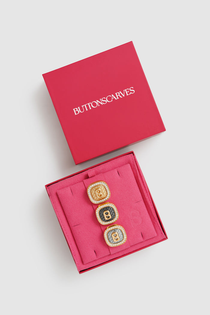 square pin brooch package in gold by buttonscarves
