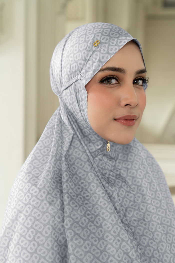 Tapis Abstre Capsule Prayer Robe - Ash