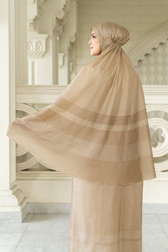 Tapis Abstre Capsule Prayer Robe - Porcini
