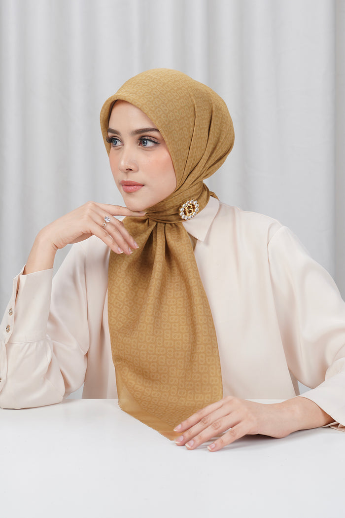 Tapis Square - Mineral Yellow