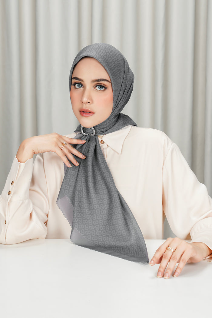Tapis Square - Titanium