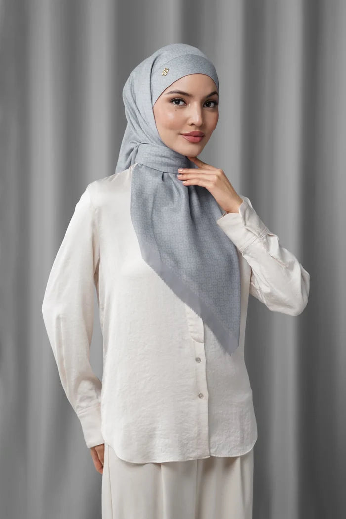 tapis tie back square scarf in alloy by buttonscarves style look
