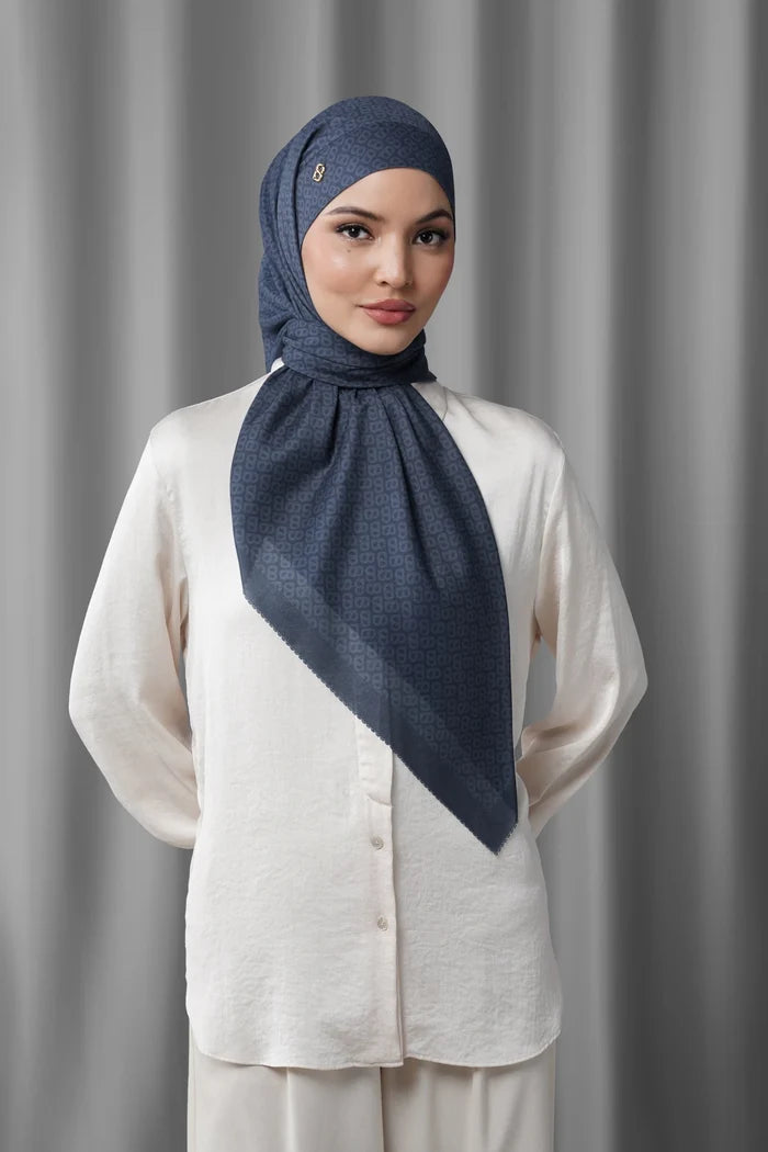 tapis tie back square scarf in naval academy by buttonscarves style look