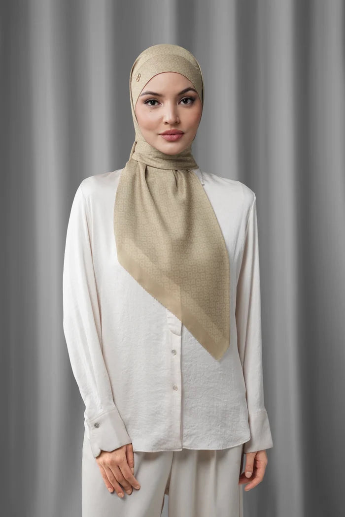 tapis tie back square scarf in tan by buttonscarves style look