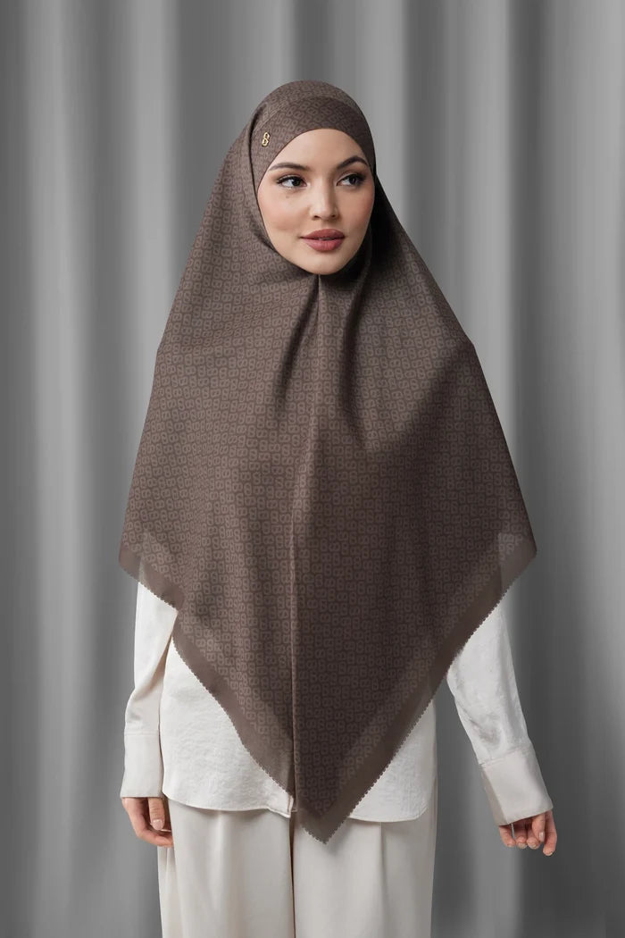 tapis tie back square scarf in tiramisu by buttonscarves