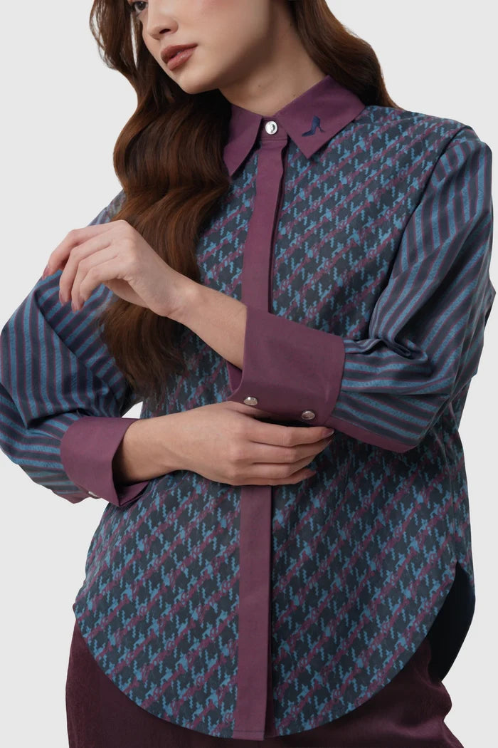 the editor oversized shirt in navy by buttonscarves x the devil wears prada 2 pattern detail