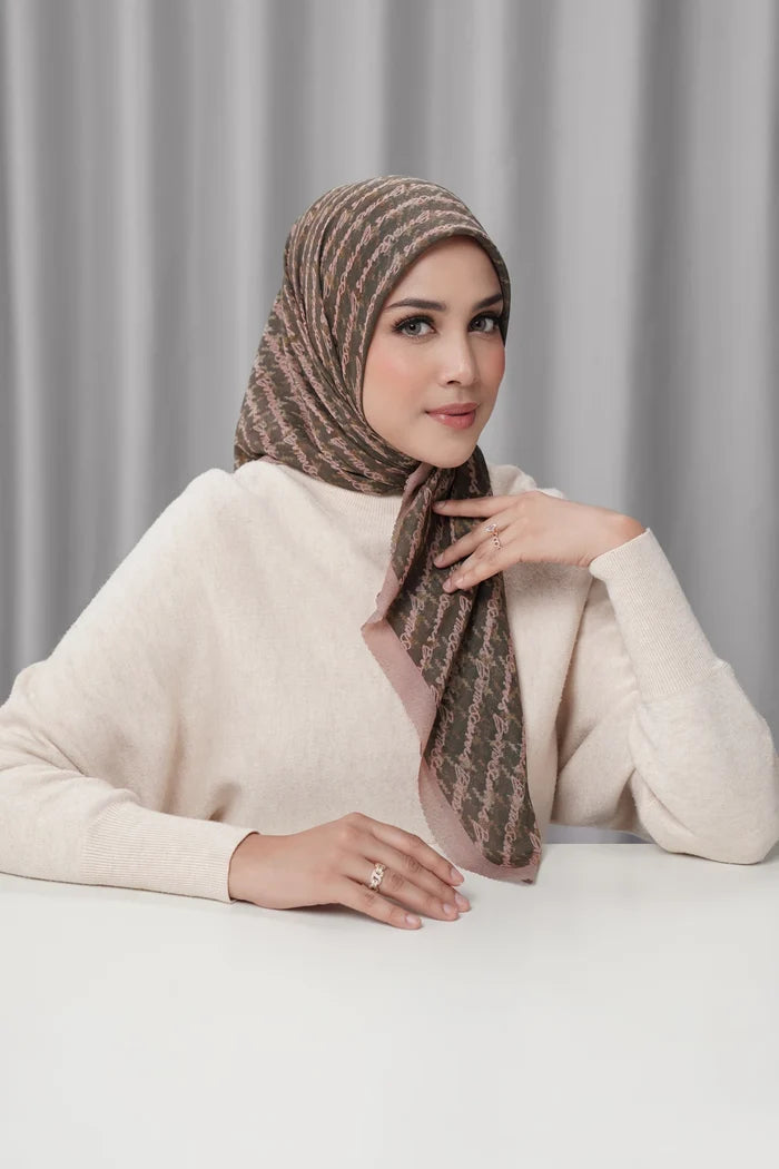 the editor square scarf in hudson by buttonscarves x the devil wears prada 2