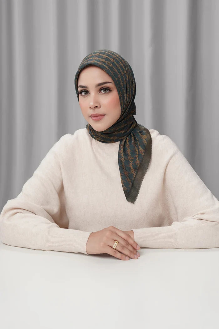 the editor square scarf in madison avenue by buttonscarves x the devil wears prada 2 front view