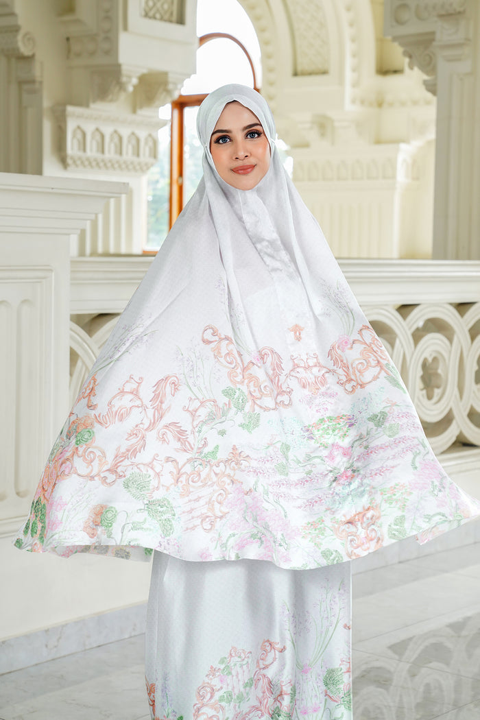 The Palace Prayer Robe - Serenity