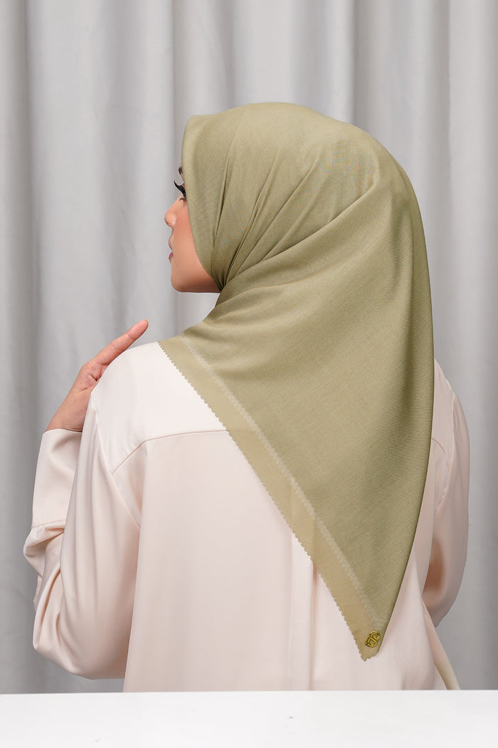 today's scarf in khaki by buttonscarves back view