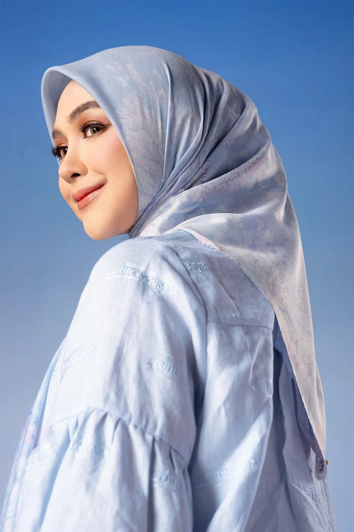 tropical26 linen puff shirt in blue sky by buttonscarves