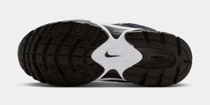 V5 Runner Suede Grade School Running Shoes (Black/White)