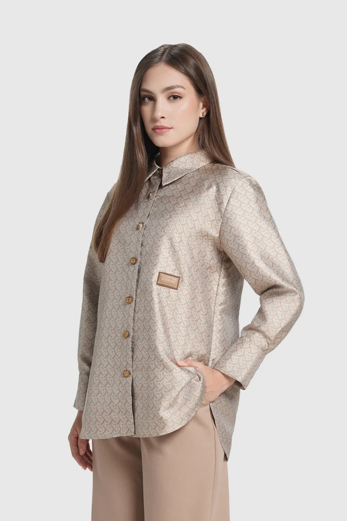 verena basic shirt in sand by buttonscarves front view
